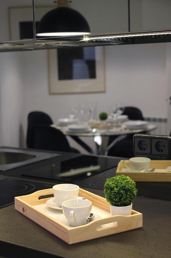 Amazinn Places Embajadores II มาดริด ภายนอก รูปภาพ